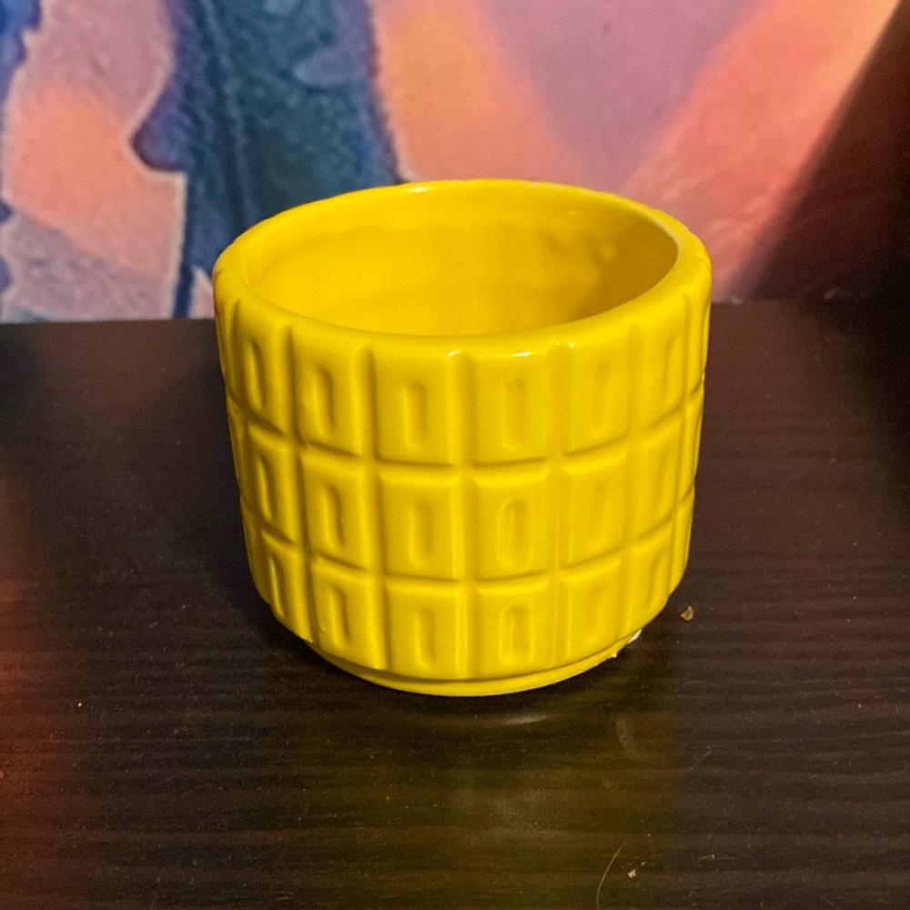 Small Yellow Planter